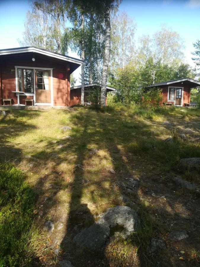 Pirttiniemen Lomakylae Hotel Muurasjärvi Kültér fotó